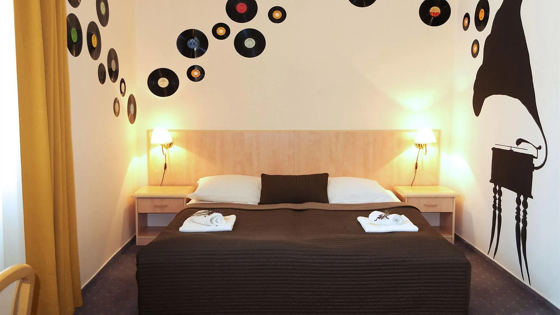 Hotel Nabucco Πράγα 4*,
