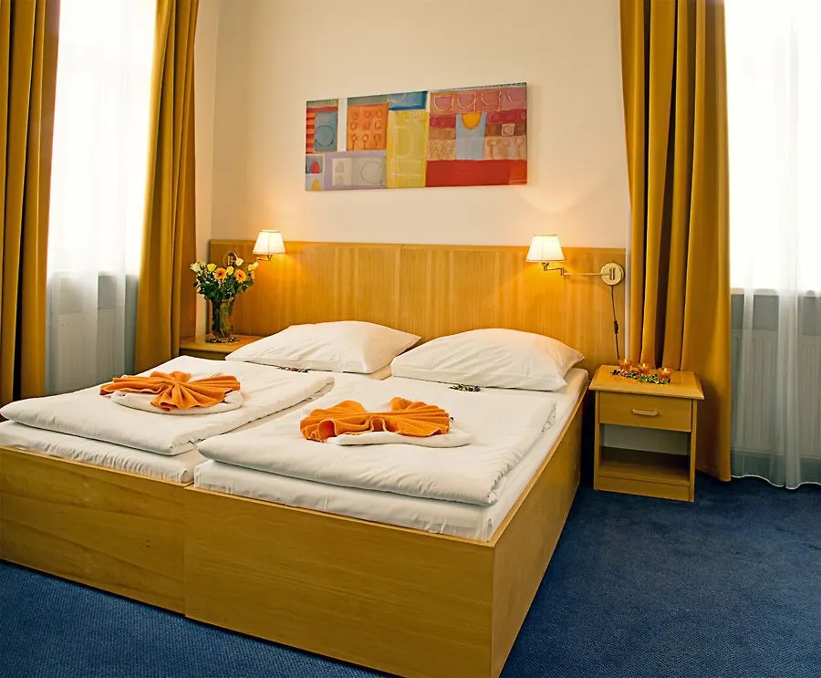 Hotel Nabucco Πράγα